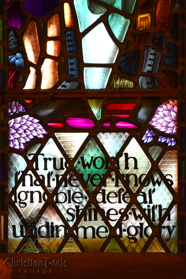 East Window: Quote from Horace’s Odes